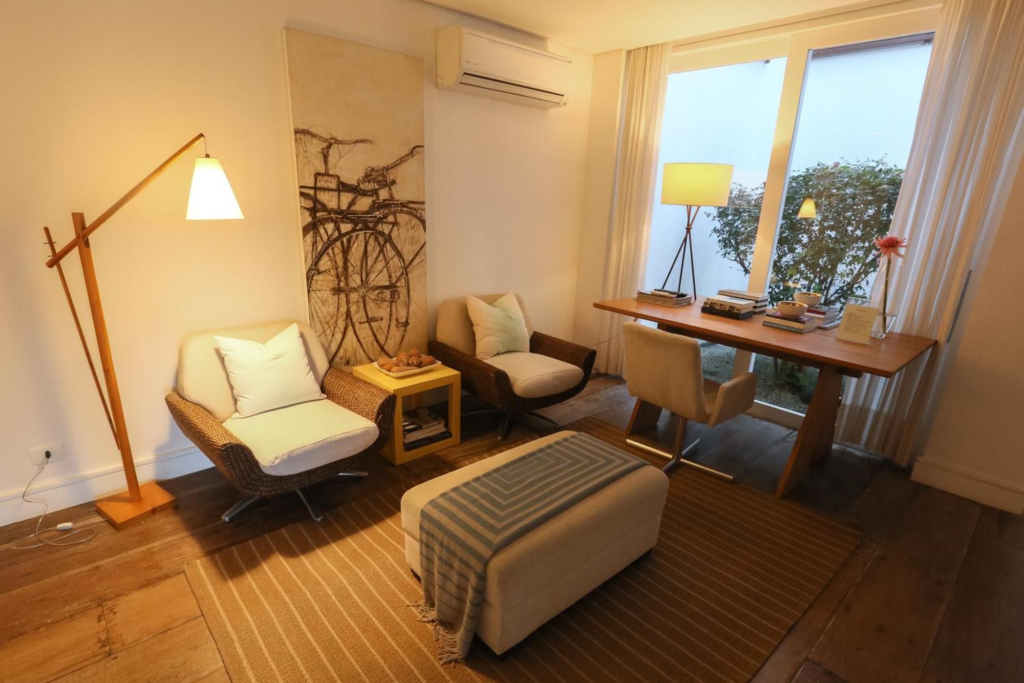 Tropical Contemporary Suites 帕拉蒂 外观 照片